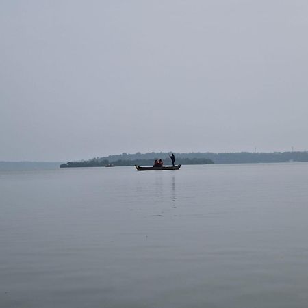 Bliss Homestay Munroe Island Mundrothuruth Esterno foto