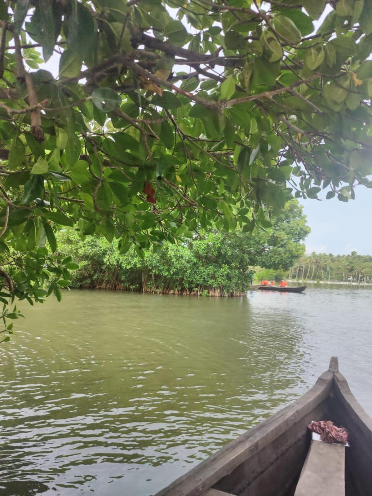 Bliss Homestay Munroe Island Mundrothuruth Esterno foto